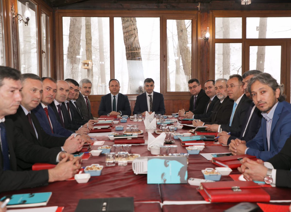 Ordu_MEM's tweet photo. Ünye'de İlçe Millî Eğitim Müdürleri ile Değerlendirme Toplantısı Düzenlendi

#eğitimkentiORDU
#Ordu
#EvlatlatımızGeleceğimiz

🌐Haber
👇
📎https://t.co/Bf0J0tk7J9

@tcmeb @prof_mahmutozer @yunus_arinci @GelenMustafa @tuncaysonel @mhilmiguler @mfvargeloglu @TCOrduValiligi https://t.co/1TI5U1XrQG
