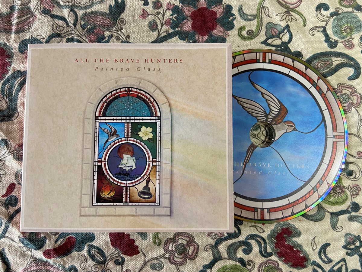 Lads, I have CDs!! So unbelievably delighted! They are real, look and sound great 🙂 Available to Preorder on Bandcamp now: allthebravehunters.bandcamp.com/.../painted-gl…
First ever BandCamp Friday too 🙂 
Stream Singles Rising and Sing Out West here: 
linktr.ee/allthebravehun…