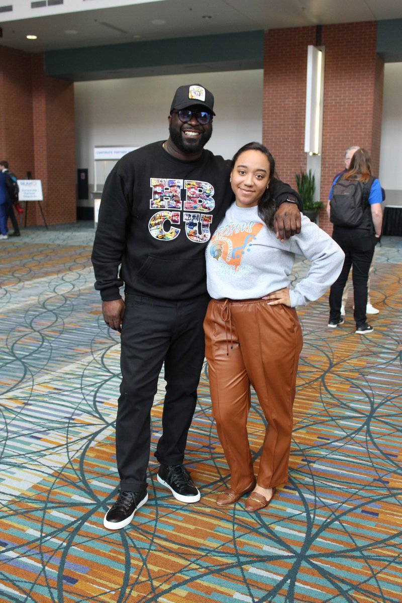 DM_UrFuturePrez's tweet photo. ❤️ ❤️❤️

#ConferenceBae #EverydayBae 😍

@SEAHOconnect #SEAHOAllYear #SEAHO23 #HBCUsMatter @hbcualum #HSIsMatter #SAPro #VirginiaState #HailState @VSU_1882 @urichmond @UVA @uvahousing @ResLife1882 @CityRichmondVA @Marriott #SEAHOisForHousingLovers ❤️ https://t.co/mwc4AgWmmw