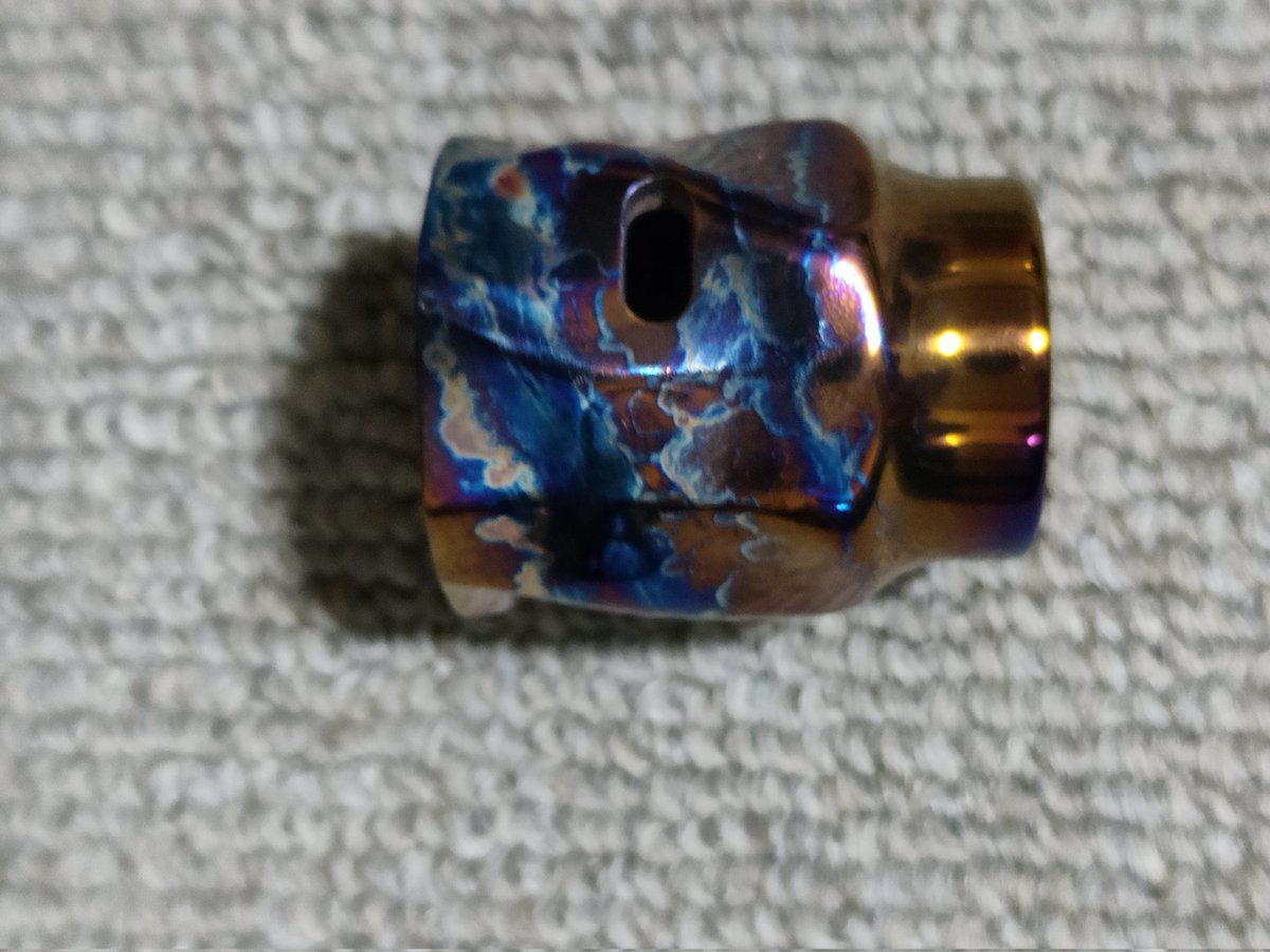 PrimeAyato's tweet image. ようやくキャップは納得いく感じななったな！皆さんの感想を聞かせてくださーい！
#complyfe
#ハンチェ
#anodized