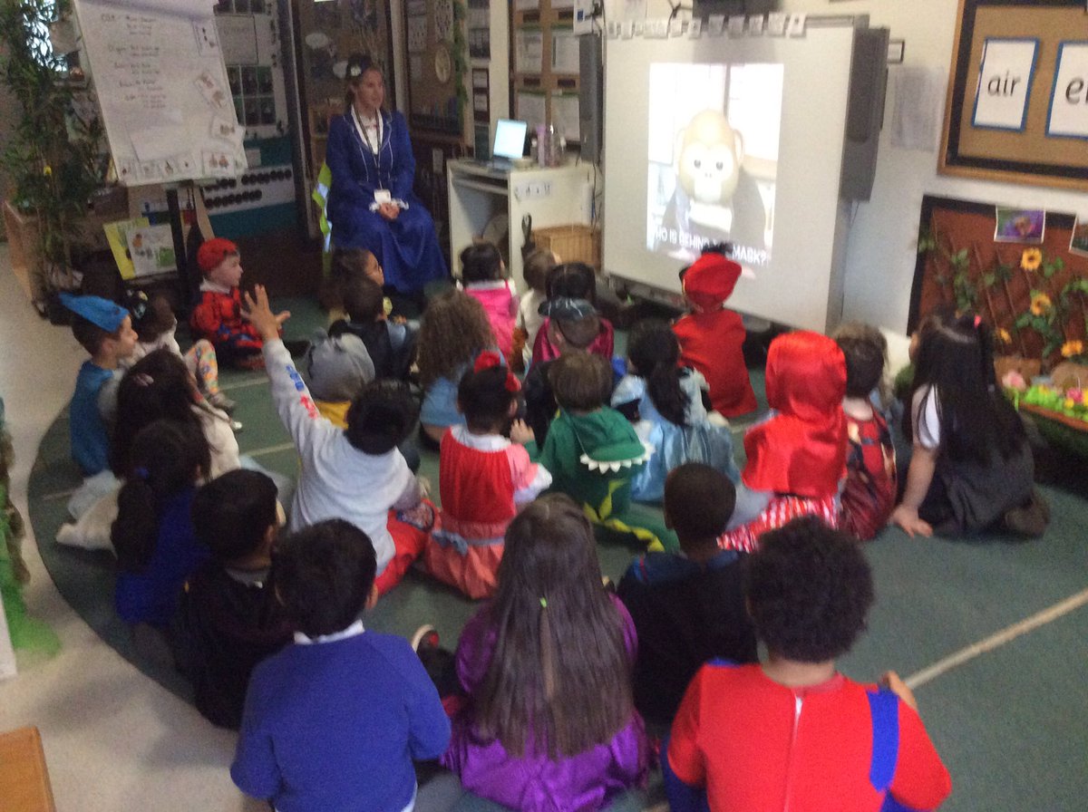 Foxfield Maple Class tweet media