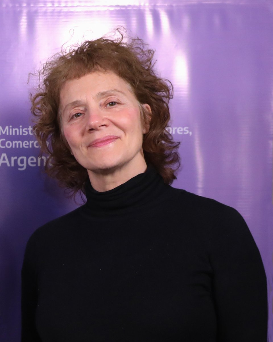 culturalesarg's tweet photo. Despedimos con profundo dolor a #MariaOnetto, actriz argentina de teatro, cine y televisión de una extraordinaria sensibilidad interpretativa. Enviamos nuestras condolencias a su familia y seres queridos en este difícil momento. https://t.co/xoR22y784X