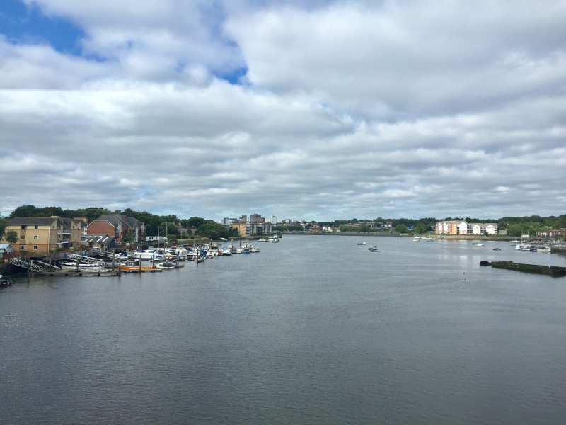ScenicRailBrit's tweet photo. Today’s #TuesdayTrainView comes from the lovely approach to St Denys Station in Southampton https://t.co/mRlNuOWyIW