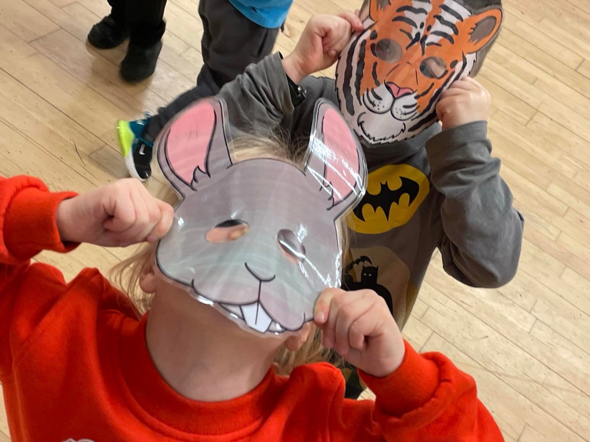 1stBispham's tweet photo. Time flies when you’re having fun! 1st Bispham Squirrels has been running since mid January! As you can see so far we have had lots of fun celebrating Chinese New Year, learning what Scouting is about, lots of crafts and games and some awards given! #SkillsForLife https://t.co/nHZB4JEiPq