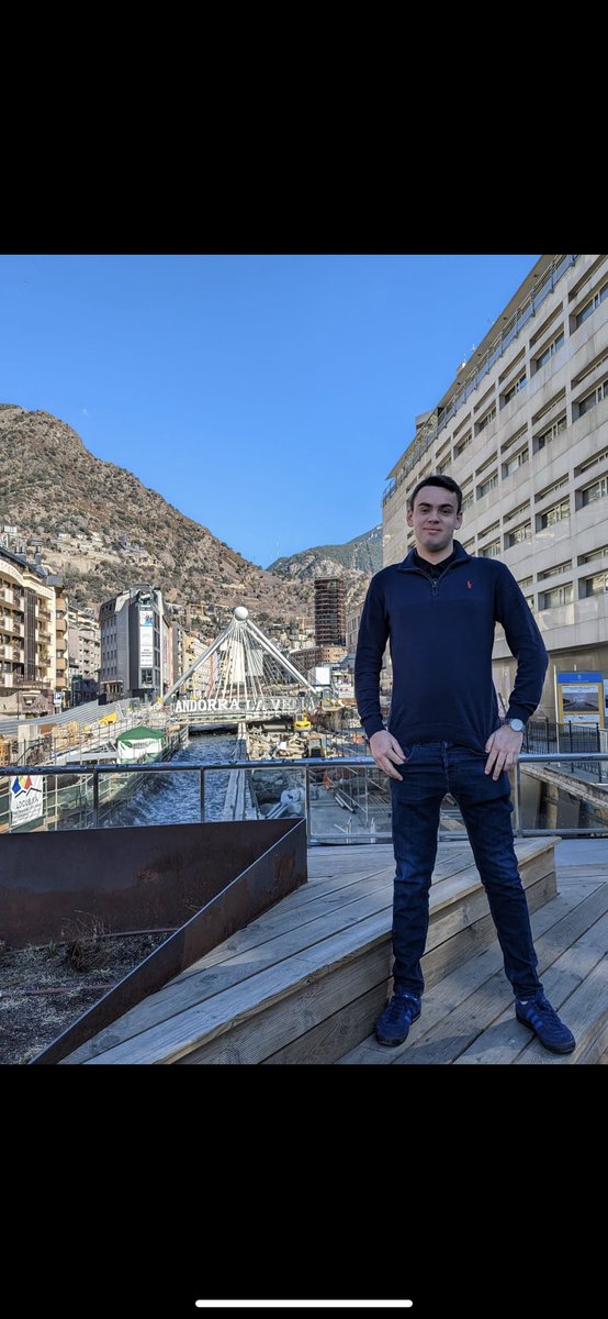 MattUDLP's tweet photo. Ya en Andorra 🇦🇩 💛 💙 https://t.co/j9AEAEipL2