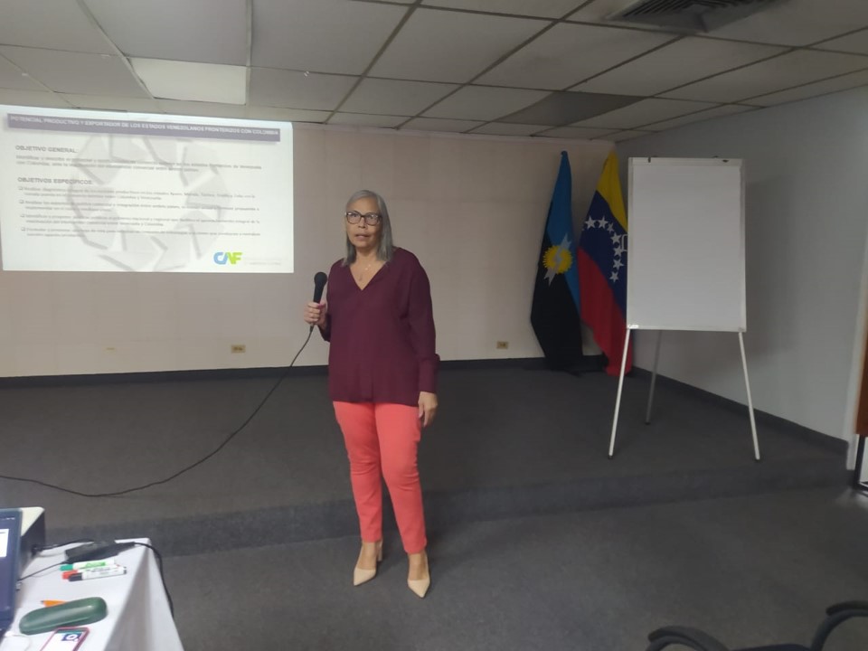 POTENCIAL PRODUCTIVO EXPORTADOR DE LOS ESTADOS FRONTERIZOS EN LA CIZ.
<a href="/pavohenry/">Henry Perez</a>

<a href="/Conindustria/">Conindustria</a>

<a href="/fedecamarazulia/">FEDECÁMARAS ZULIA</a>

<a href="/consecomercio/">Consecomercio</a>

<a href="/acoinva/">ACOINVA</a>

<a href="/CamaraMaracaibo/">Cámara de Comercio de Maracaibo</a>

<a href="/ACIL_oficial/">ACIL</a>