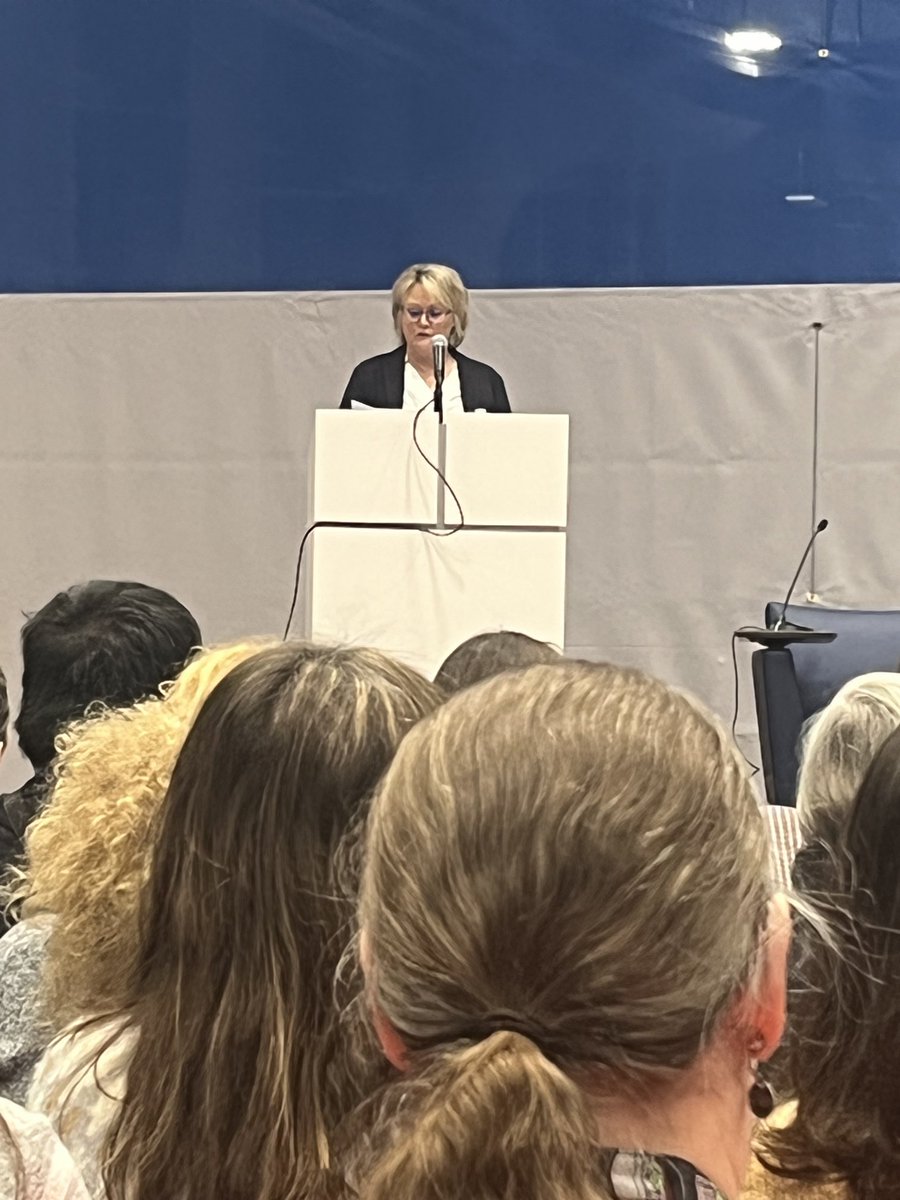 Dr. Mongan kicking off institute day!