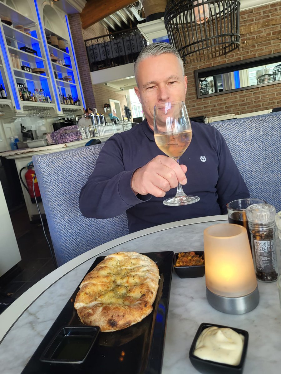 Teradata's tweet photo. At Teradata, it's all about balance. Last Friday, our employees enjoyed another one of our company-wide #WellnessDays to take some time away from the screens and reacharge from all the hard work that has gone into kick-starting 2023! https://t.co/FUfsgXSbBe