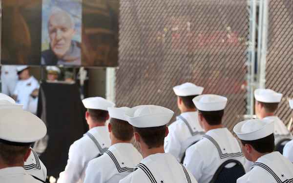 Congratulations to the graduates of SQT Class 353! We look forward to serving you and your families.

Photo by: Petty Officer 1st Class Anthony Walker

#NSW #NavalSpecialWarfare #SQT #SEALQualificationTraining #Graduation #NavySEALS