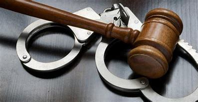 24Weekly's tweet image. The SIU welcomes the imprisonment of Admirer Sibanda on the charges of fraud and identity theft in relation to the Covid-19 Temporary Employee/Employer Relief Scheme (TERS). Sibanda stole the identity of Betwel Juwele, a member of the SANDF and used it to commit fraud.

Cc: SIU