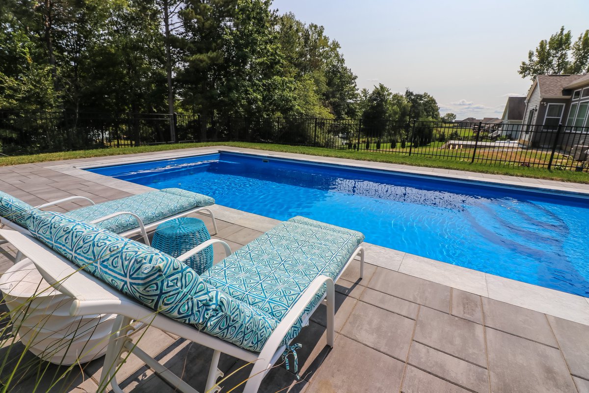 Just keep swimming! 🏊‍♀️🏊‍♂️ There's nothing quite like taking a dip in a cool, refreshing swimming pool on a hot summer day ☀️💦 . #swimmingpools #summerfun #pooltime #Columbus #Ohio #Dayton #OhioPoolBuilder #Pools #PoolParty #BackYard #PoolLife