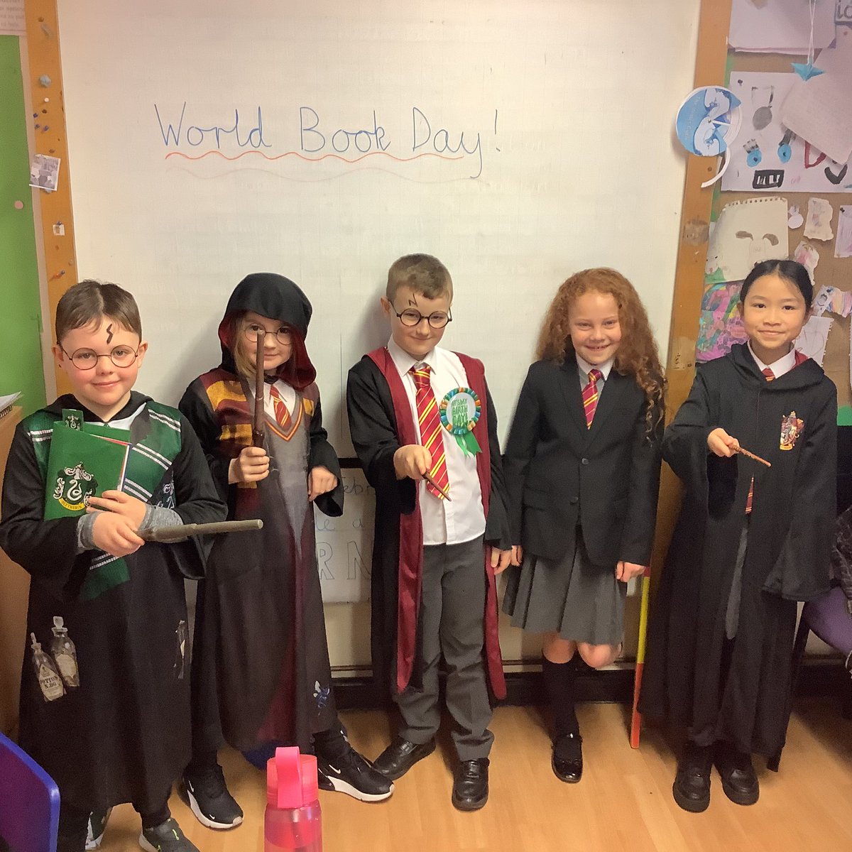 SPBYear4's tweet photo. #WorldBookDay2023
#stpbreading https://t.co/y2uBdanSQ2