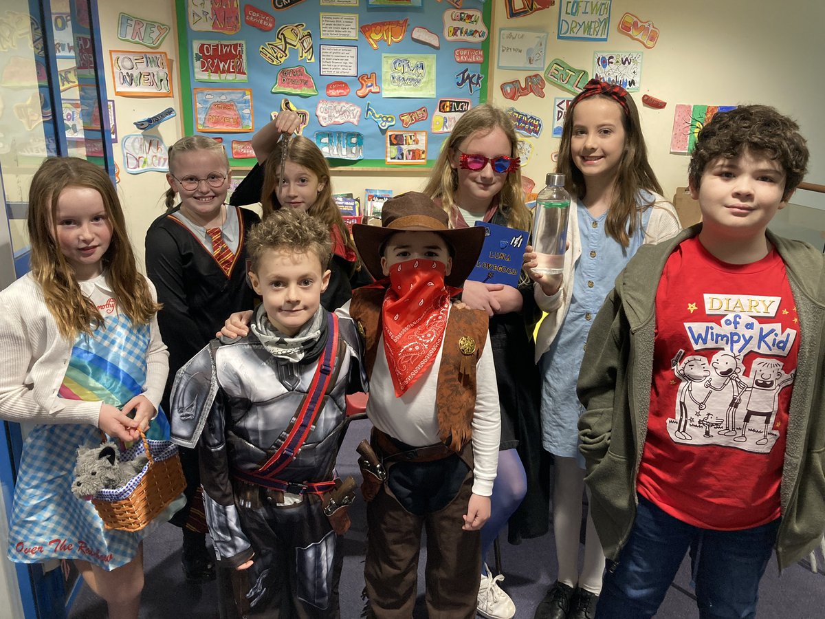 Year 5 are looking brilliant today! Celebrating #WorldBookDay