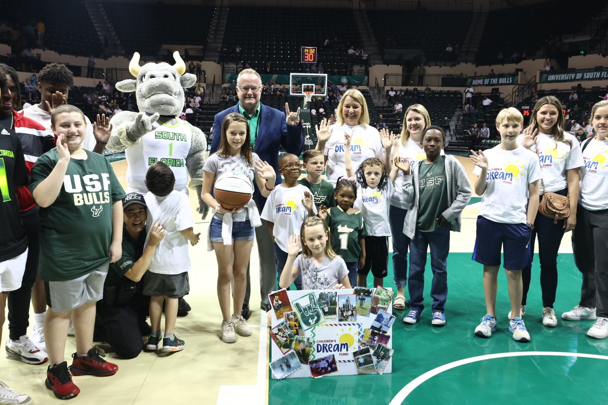 USFAthletics's tweet photo. Making dreams come true!

We were honored to host @ChildDreamFund at this week's men's basketball game.

#HornsUp🤘 | #BullsGiveback https://t.co/svwK52UWPd