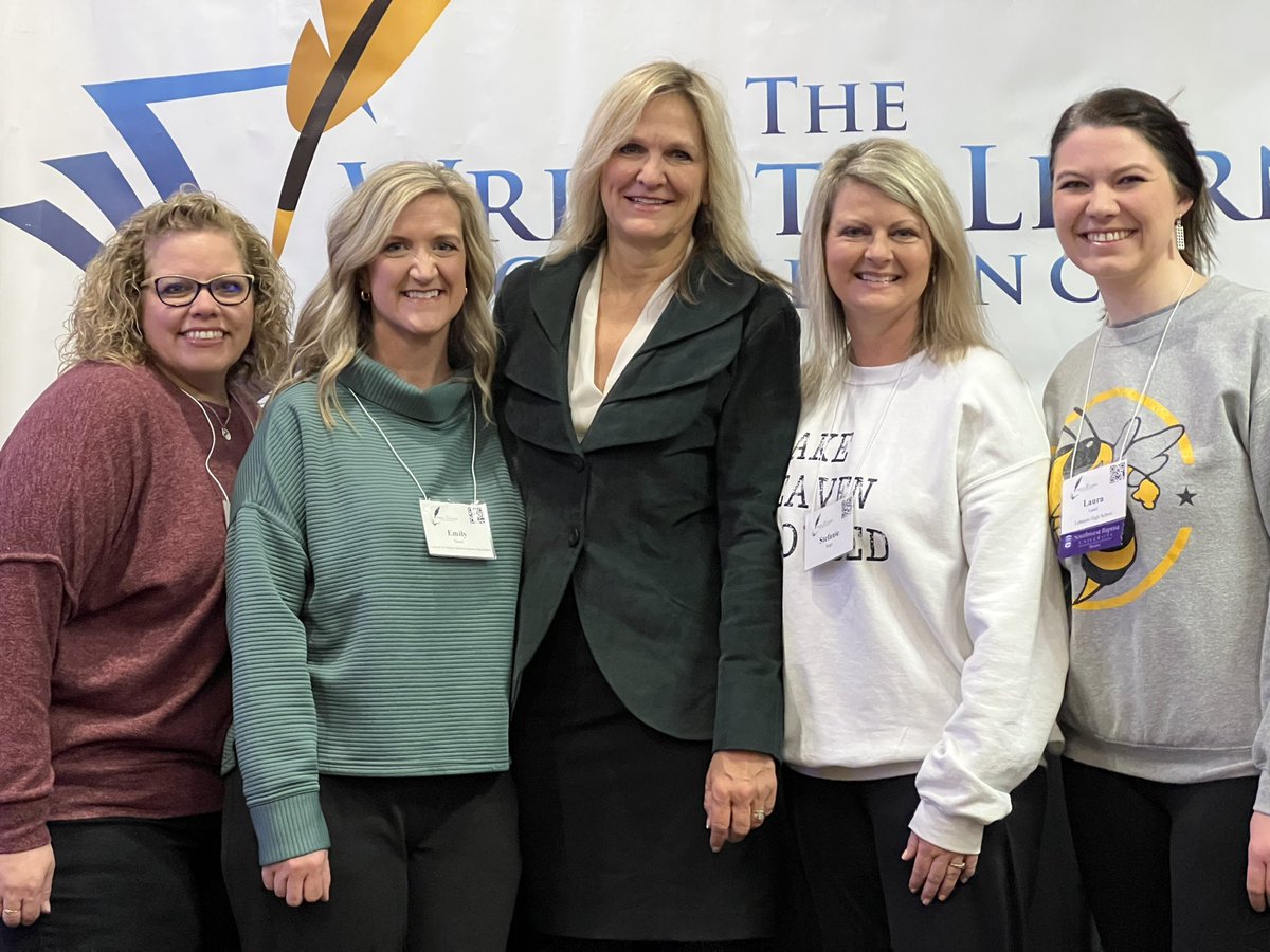 Day made!! iykyk @pennykittle <a href="/LebanonR3/">Lebanon Schools</a> <a href="/LauraLatall/">Mrs. Latall</a> <a href="/egroce75/">Emily</a> <a href="/jillambrose4/">Jill Ambrose</a> <a href="/WritetoLearnMO/">Write to Learn</a> #wtlmo