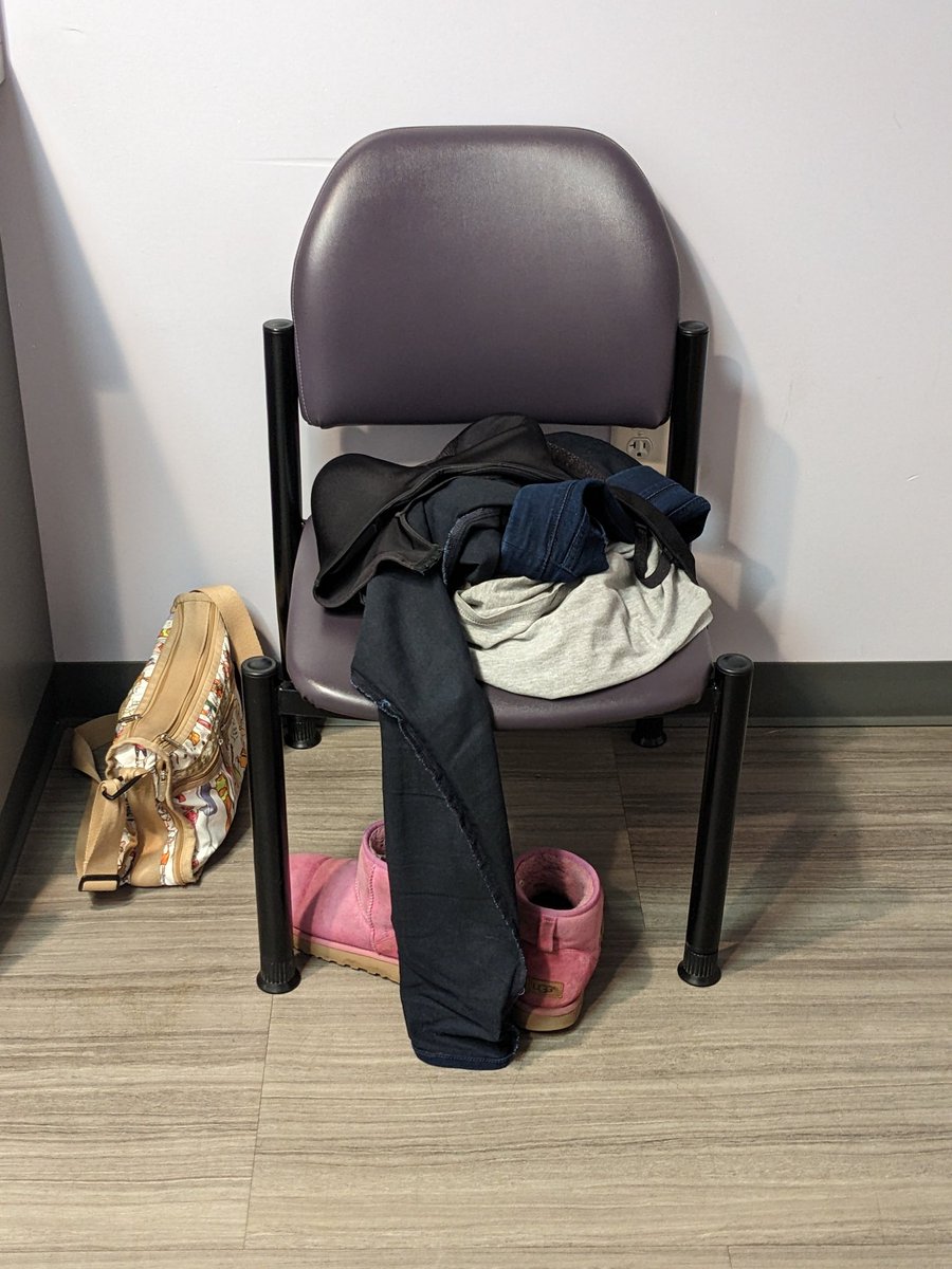 SuperStartini's tweet photo. Things I spend too much time pondering: Do other people neatly fold their clothes at the OB/GYN? Is my doctor judging my messy clothing pile? At least I have the decency to hide my underwear in the middle. #areyouneatorgross #grosslikeme https://t.co/DRoTABz4RZ