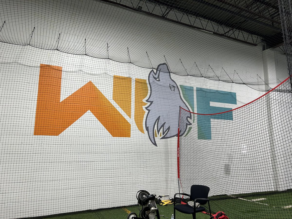 tfost00's tweet photo. Back in Minneapolis for the weekend! Always good being back at Windup Fastpitch. Whitney, Angie and their staff do great work!
⠀
#catchers #softball #catcherscoach #coaching #aaccc #throwing #catchingtwitter #softballcatcher #softballplayer #minnesota #minnesotasoftball
⠀
⠀ https://t.co/KQqwL485K2