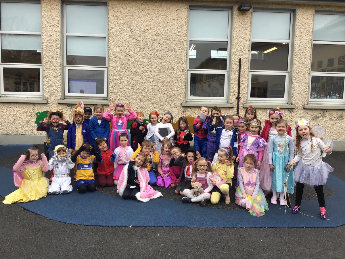 Ms_LKennedy's tweet photo. Dress up time for World Book Week!! @ns_quin https://t.co/I8HfZdV8Kb