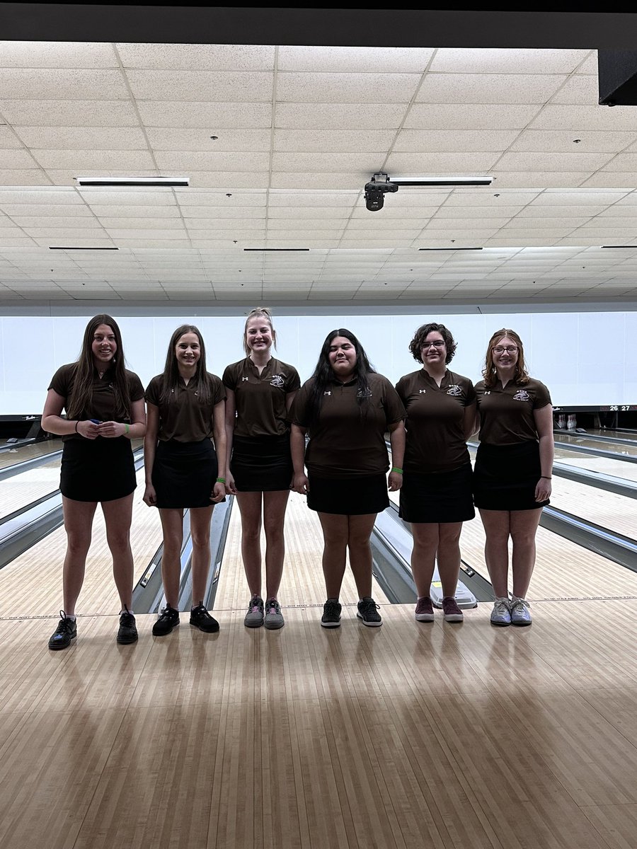 Good luck to these ladies this morning as they compete at the state tournament!!  Let’s go buffs!!