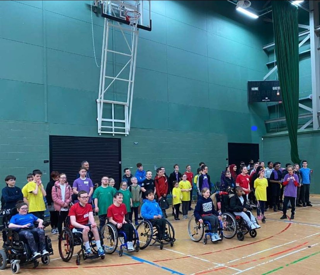 A huge thank you to @SDS_sport for organising another brilliant West Parasport Festival. Pupils from Argyll and Bute had a fantastic day! #inspiringthroughinclusion #fun🏀⚽️🎾🏸🏓🏊🏼‍♂️🏂 @DunoonGrammarPE @KirnPrimaryScho @LochgilpheadJC @CampbeltownGS