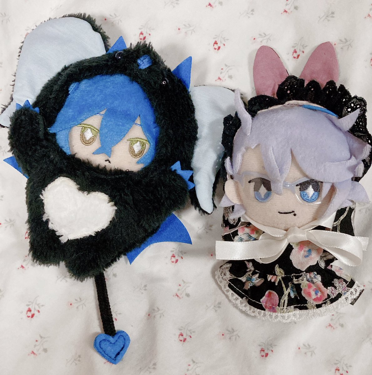 blue hair heart blue eyes symbol-shaped pupils white hair looking at viewer bow  illustration images