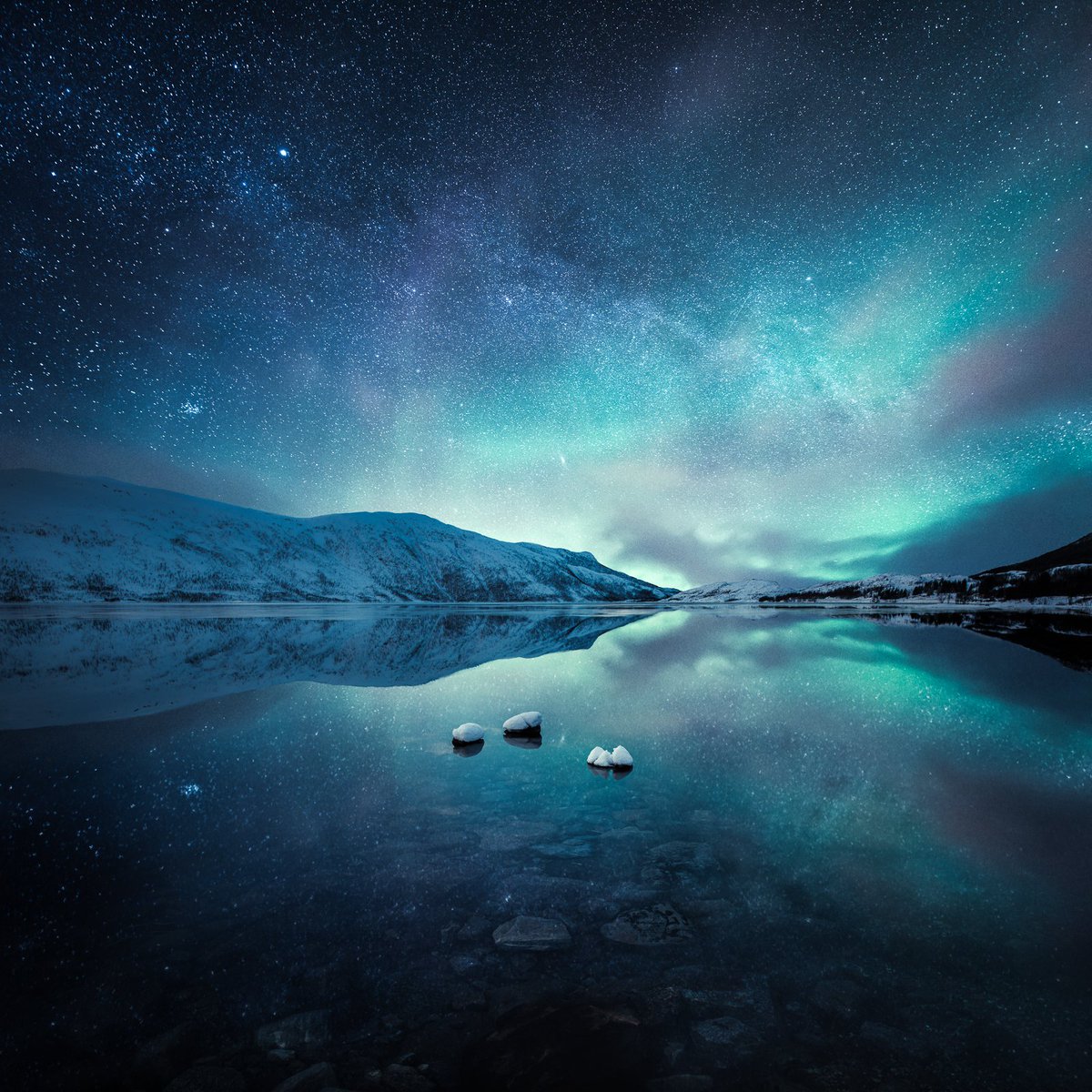 MikkoLagerstedt's tweet photo. Nights in the north. https://t.co/Oth3fNSdM7