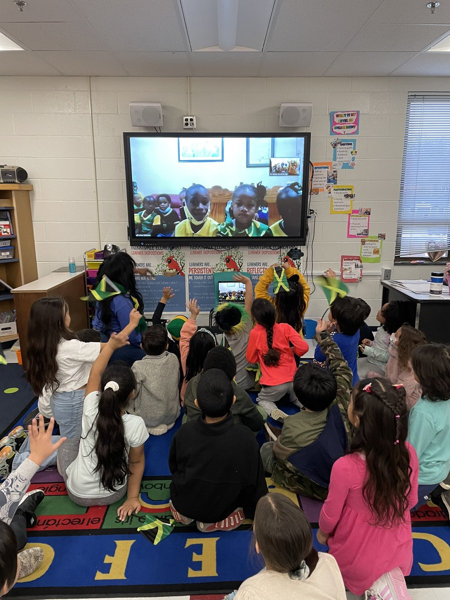 MrsZeffiro's tweet photo. Lots happening at @KerrydaleEs today! It’s Jamaica 🇯🇲 Day and Ms. Breakenridge and Mrs.Jenkins classes virtually joined another class in Jamaica to celebrate and share their black history biographies!! #particpatelearning @MsBreakenridge https://t.co/ULMVFlgeTY
