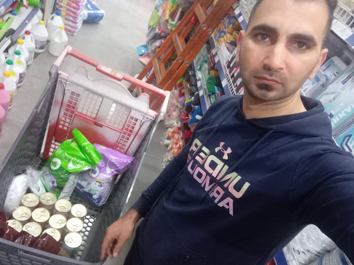 Lawyer_Animal1's tweet photo. update
A walk in the morning to buy some cat food and carry out a beautiful campaign to feed the homeless cats..Thank you to all the friends who helped in this success..the cats got 120...280 left
Please help us get food at once
PayPal: https://t.co/5w8FBb7SEf 
Thank you! 🙏🐱 https://t.co/EWD5VSXFxm