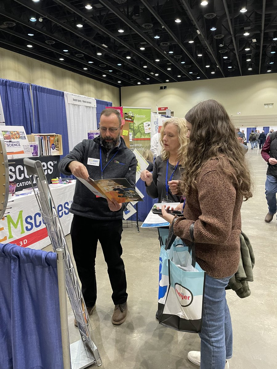 MSpence_DigLit's tweet photo. At @MSTAMich? We want to meet you! Drop by Booth #201. @STEMscopes @MarkMuzzio @MargoDye https://t.co/yMMqW7du8q