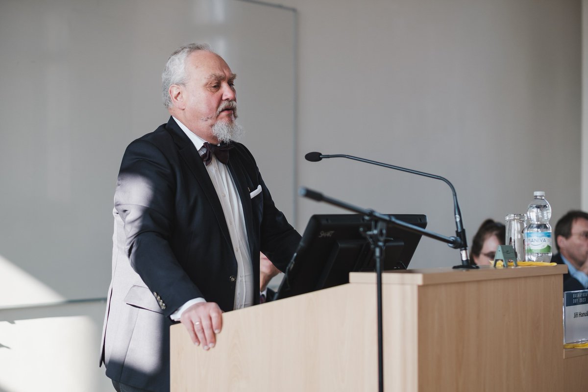 Masarykova univerzita tweet media