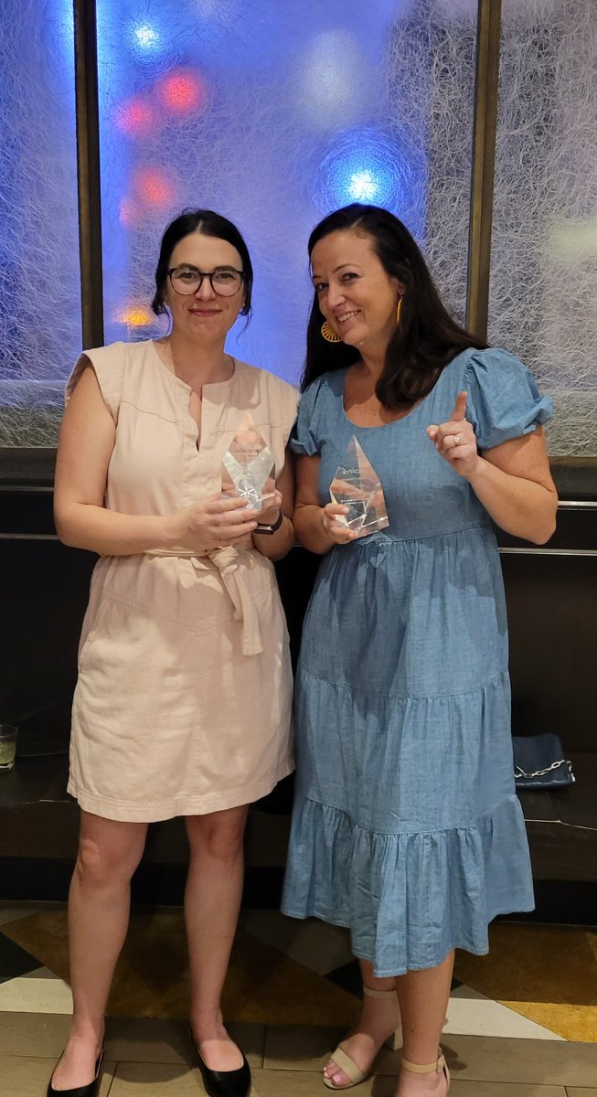 #SLFnicsa Two of my favorite award winners.  Rachel giving back with co-chair Kelli O'Brien