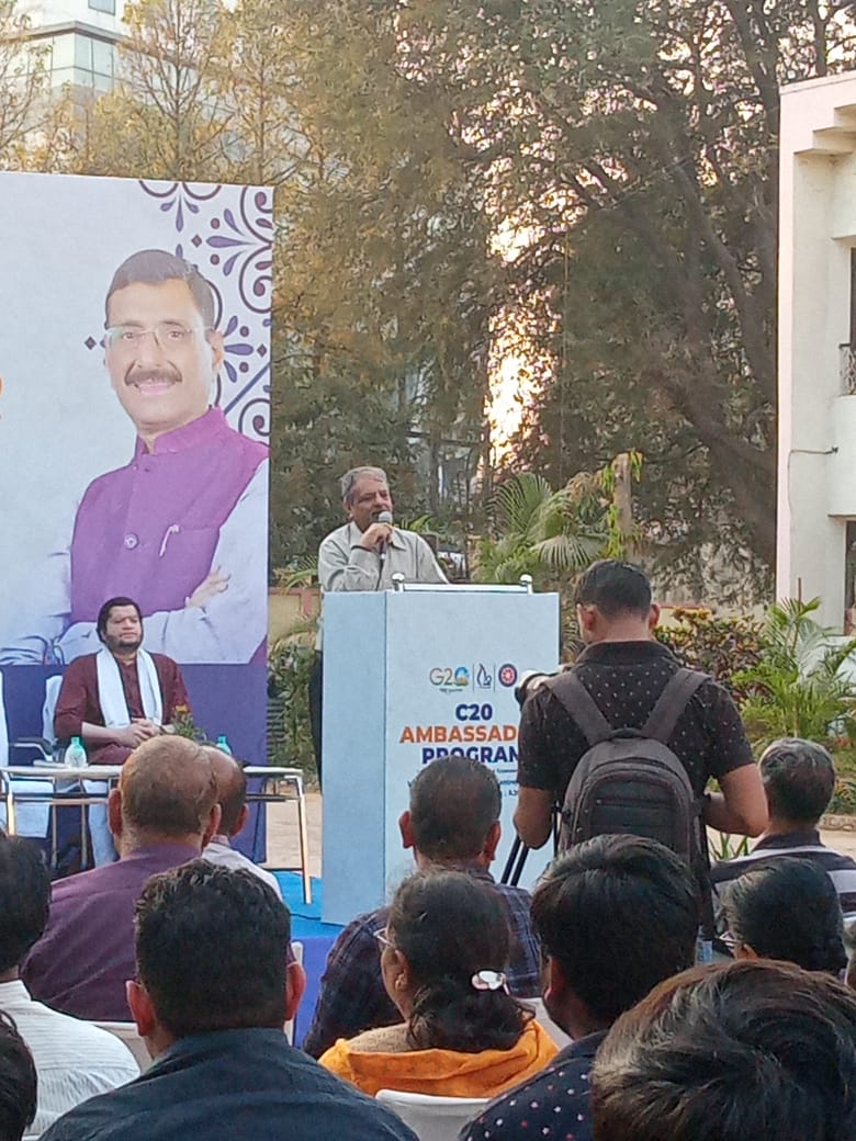 singhshreedeo's tweet photo. @C20EG Team headed by Aishwar Seth had organised C20 Ambassador program for the students from BIT Lalpur Extension Centre. Shri Sanjay Seth, Hon'ble MP Ranchi was the Chief Guest with Shri S D Singh &amp; Shri Ashish Satyavrat Sahu as the motivational speakers. https://t.co/P2E1X8yh2L