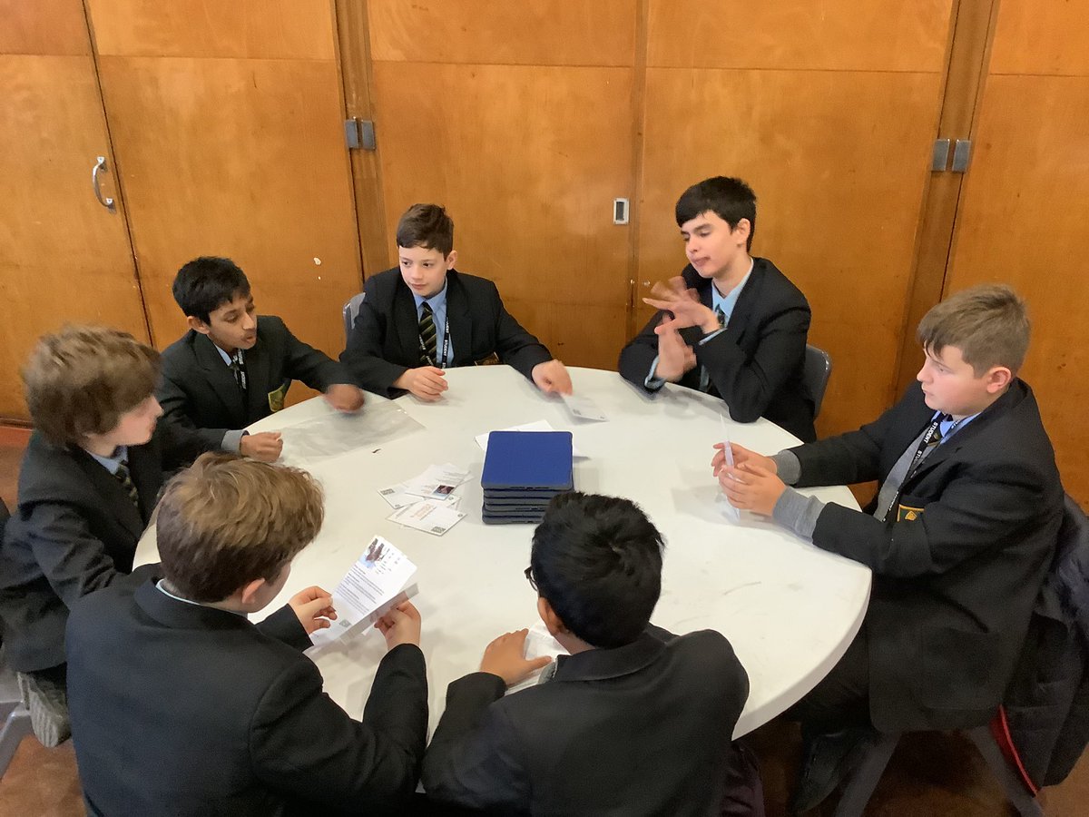 ChallonerDT's tweet photo. We had some Y10 helpers from GCSE classes working with y7. Well done, thank you for your ideas. #gcse #designtechnology #engineeringday #ideageneration https://t.co/kLeCzdZj1s