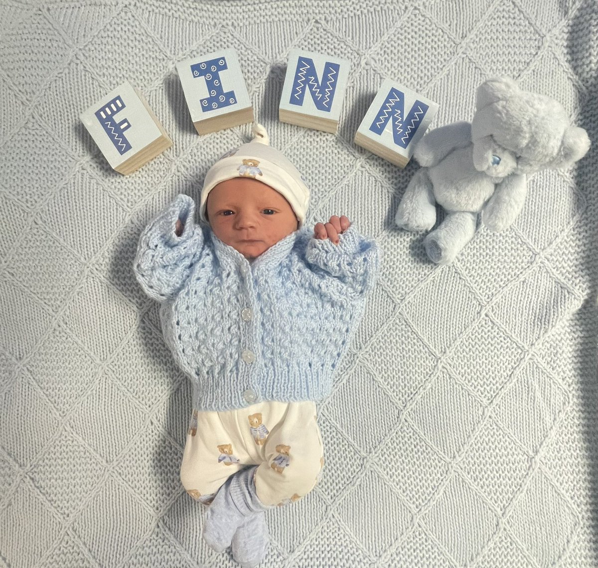 EoinItalia90's tweet photo. Baby Boy Finn came into the world today at 12:55am weighing 7lbs 8oz 💙 
.
.
@niamhfitzdance and I are over the moon to finally have our little miracle here with us safe and sound 🌈 
.
.
Finn can’t wait to meet everyone and get to his first Rovers match 😂☘️ https://t.co/CT92mYdP84
