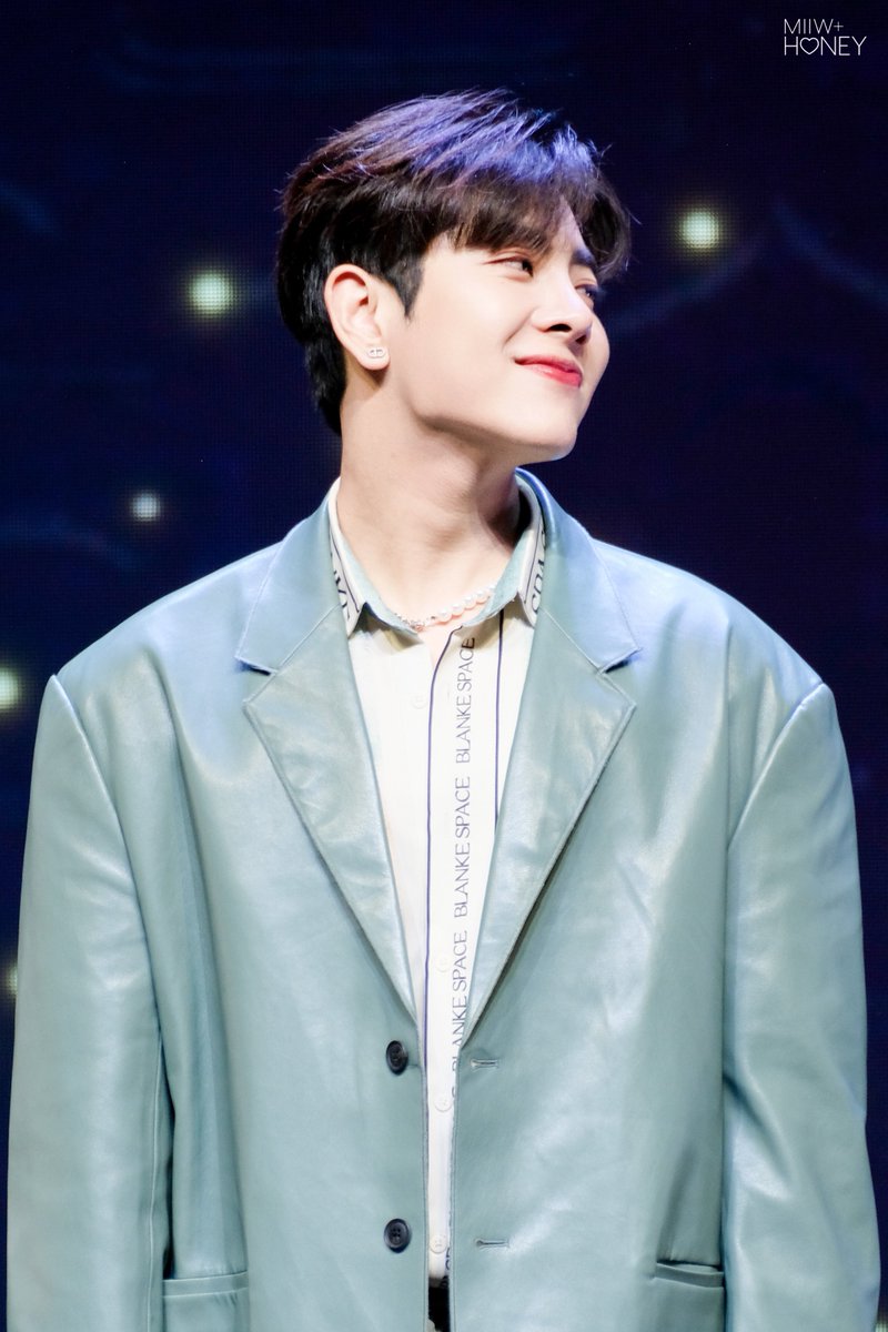 honeymiiw's tweet photo. 230302 ꔛ จิ๋ว 🤏🏼
@wixxiws #mixxiw
#MoonlightChickenFinal https://t.co/YdTtQ21Q0J