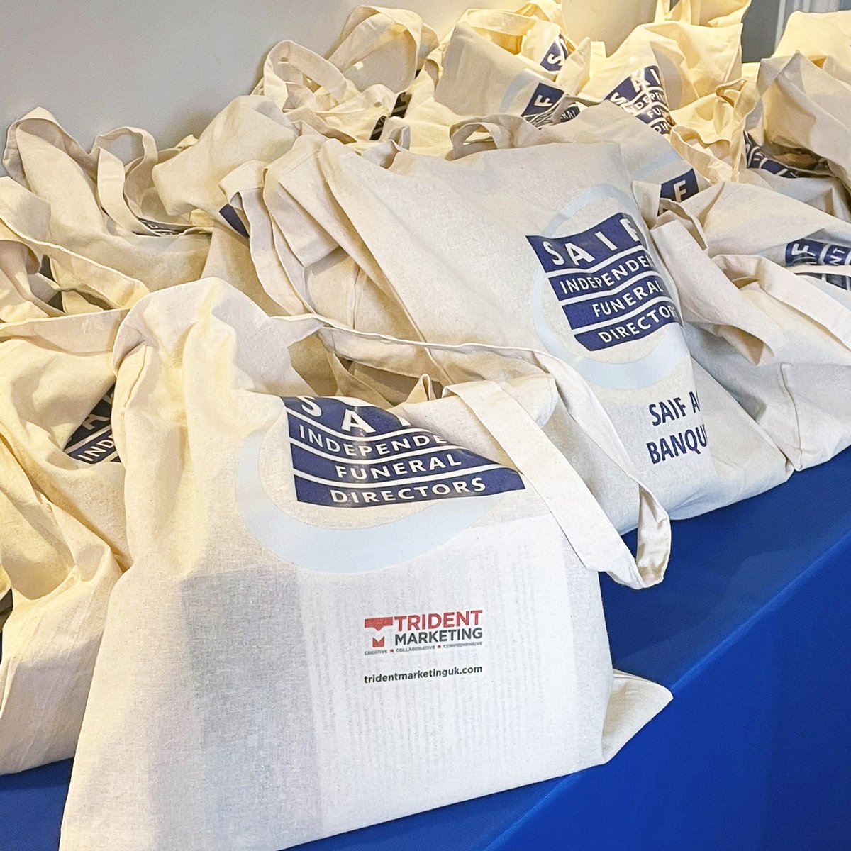 Day 2️⃣ of the #SAIFAGM weekend!

We are delighted to be this weekend’s <a href="/NationalSAIF/">SAIF</a> AGM sponsors. Take a look at the bags we designed, produced and have sponsored. 

#SAIFAssociate #TridentMarketing #MarketingServices #DigitalMarketing #Creative #Collaborative #Comprehensive