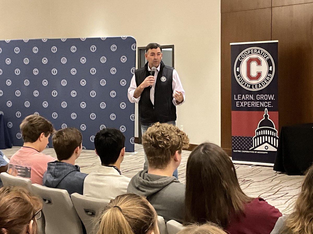 electriccoopsms's tweet photo. Cooperative Leaders Workshop students listen to guest speaker @MichaelWatsonMS discuss the importance of voting. #MSYLP23 #MSCYL #MS2DC #YTDC #YT23 https://t.co/l5qb0DXaQ1