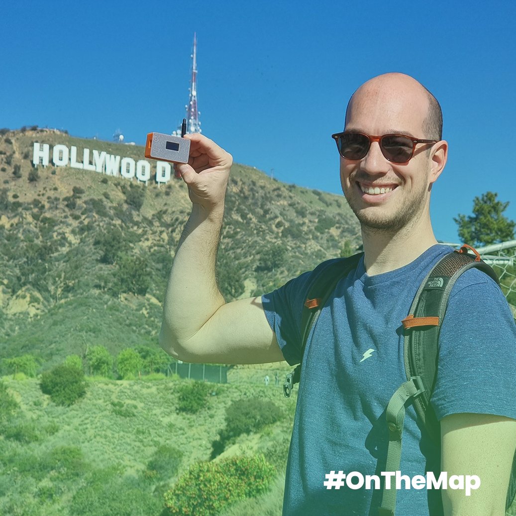 mappingnetworks's tweet photo. Twitter user and @hotspotty CEO, Founder @maxime_goossens mapping the Hollywood Hills!
#Helium #ThePeoplesNetwork #Crypto #HNT #ChatGPT #Blockchain #Mapping #IoT #MapTheNetwork https://t.co/Gq3ddk7lNI
