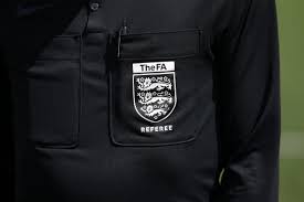 More good appointment news for @BerksandBucksFA referees as Stephen Parkinson & Jake Hillier are appointed as Referee & Assistant Referee respectively for the #IzuzuFAVase QF between Peacehaven & Telscombe vs. Corsham Town

All the best to Stephen, Jake & the rest of the team 💪