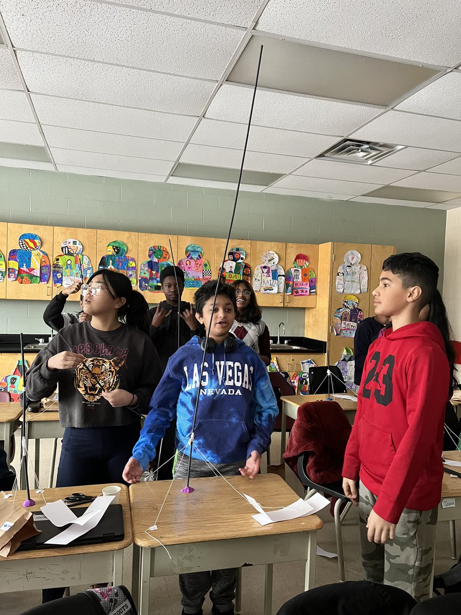 Mrs. Rodrigues tweet media