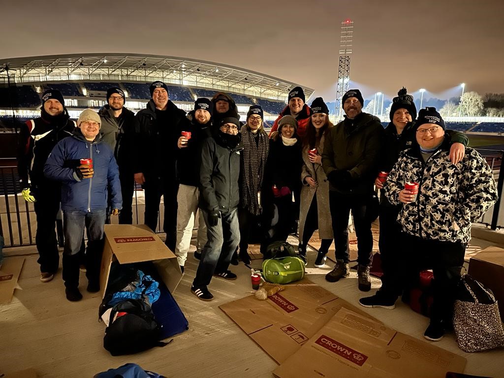 ParadiseBham's tweet image. A special shout out to our colleagues – Alex Housden at #MEPC and Mukesh Puri at
@AYUKViews – for their exceptional efforts. Alex slept out in his own garden after feeling ill, while Mukesh raised £1,600 alone towards our growing total, all in aid of @LandAid &amp;amp; @StBasilscharity!