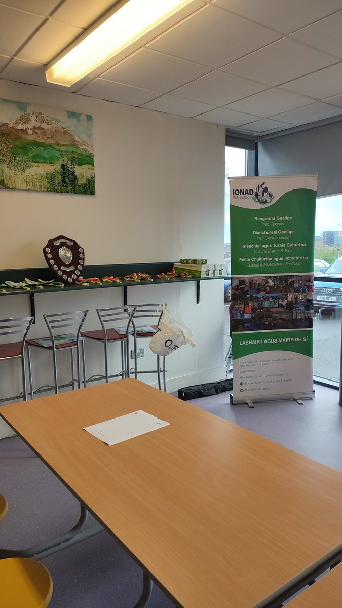 Ionad Uíbh Eachach Cultúr & Teanga tweet media