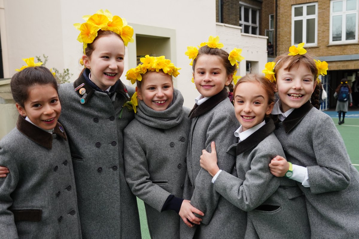 That's a wrap on another spectacular School Birthday! Featuring rokeoke (karaoke with a live rock band), our birthday service, a talent show, and the hotly contested staff vs. student netball match. Read more here: fhs-sw1.org.uk/news/142nd-sch…. Three cheers for FHS! #SchoolBirthday