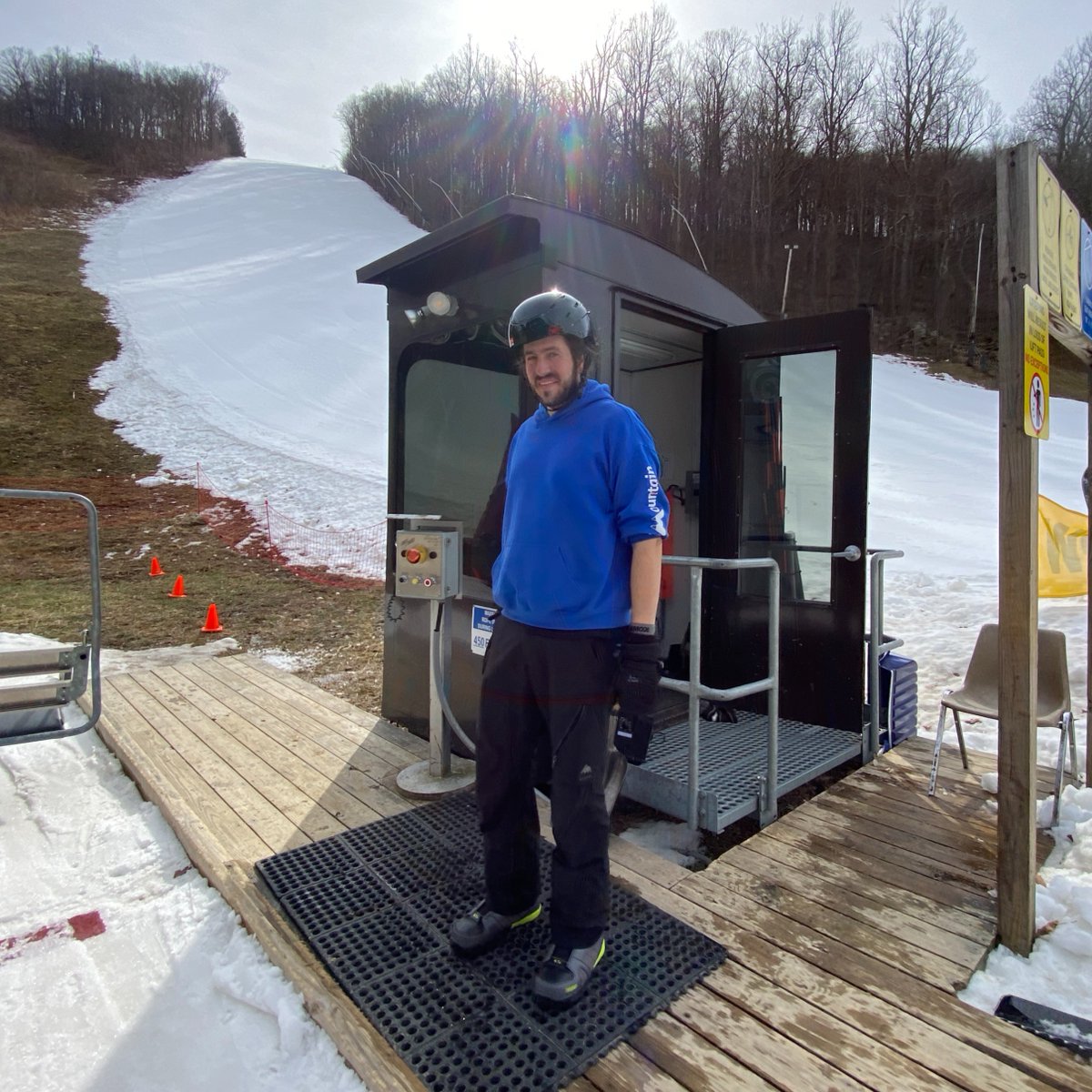 Laurel Mountain Ski tweet media