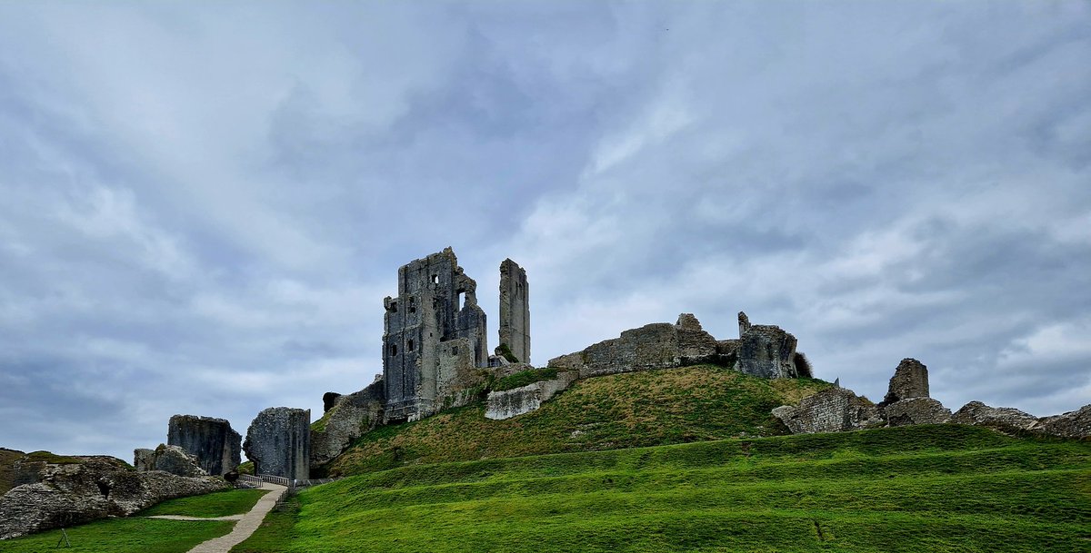 lajaga's tweet image. Spiritual home #Corfe #CorfeCastle #Dorset #Heritage