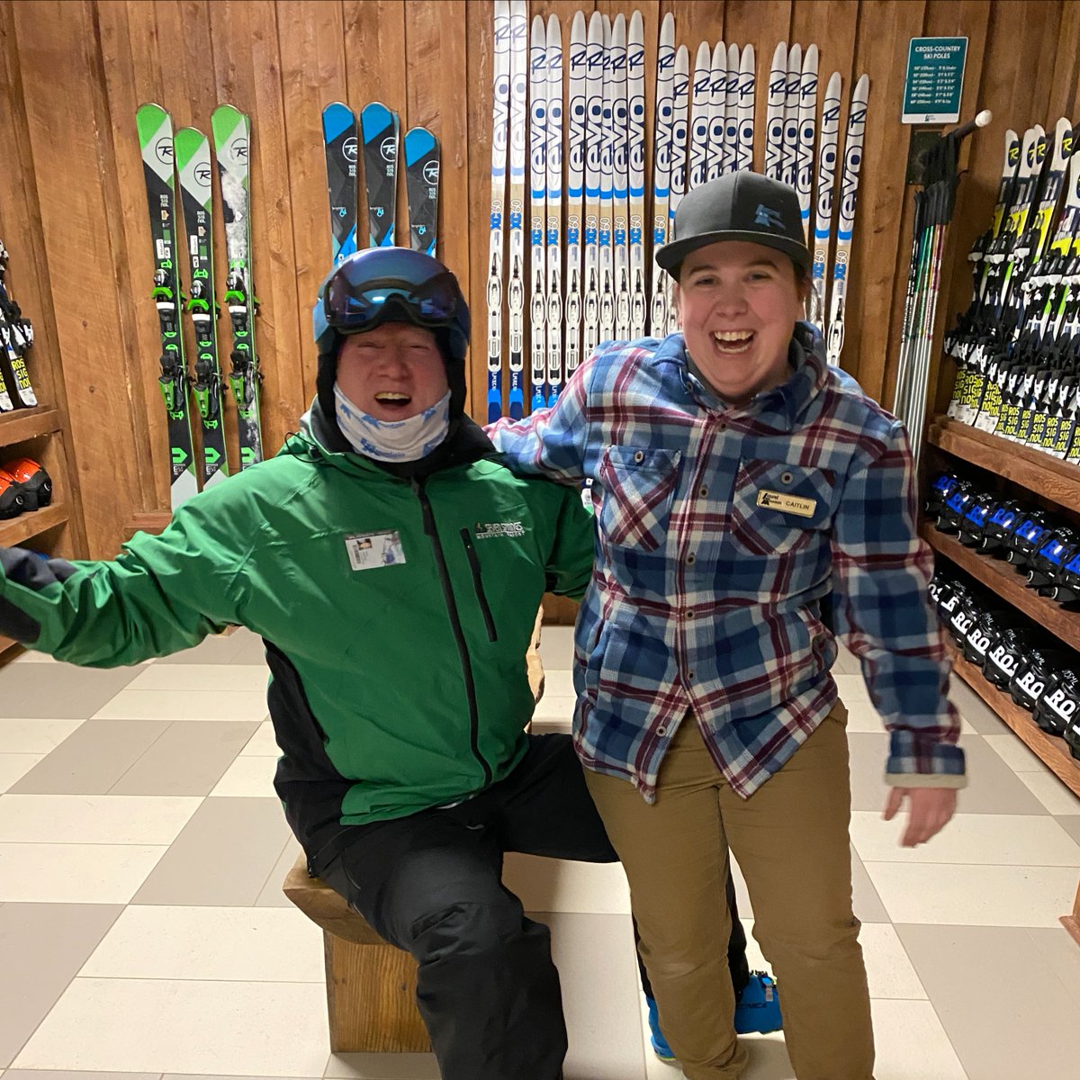 Laurel Mountain Ski tweet media