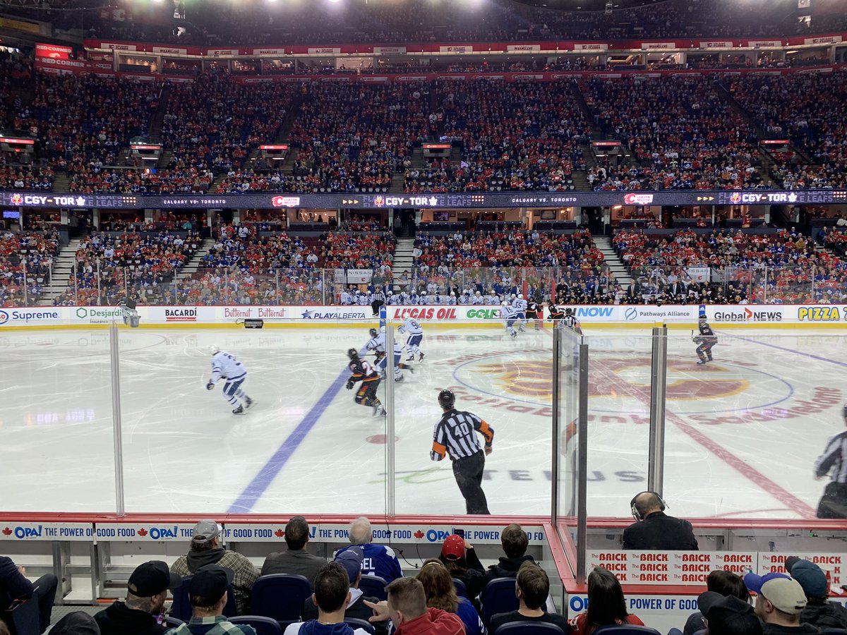 dice10000's tweet photo. Free seats Toronto at Calgary https://t.co/2ymwci2rkK