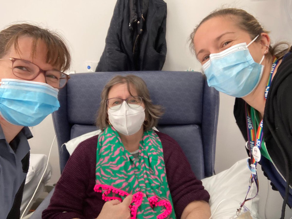 sammurray1000's tweet photo. Absolute privilege to spread some @ScampandDude love today with donations to some of our @UHD_NHS @UHDCancerCare patients of Super Scarves! 🧡@millermarie16 @S_HarringtonNHS  @ClaireS1968 @loupenno #spreadthelove #superscarves https://t.co/W29RcMGtjV