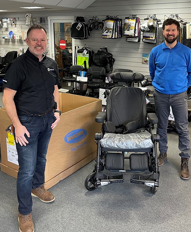 Think_Mobility's tweet photo. A handover of a passive wheelchair from the REA range. Products like these need detailed client assessment from highly trained &amp; knowledgeable retailers that make a real difference to those with complex needs. Many thanks to DisabledCare&amp;Mobility #mobilitysolutions #clientneeds https://t.co/LTH6PrNooe