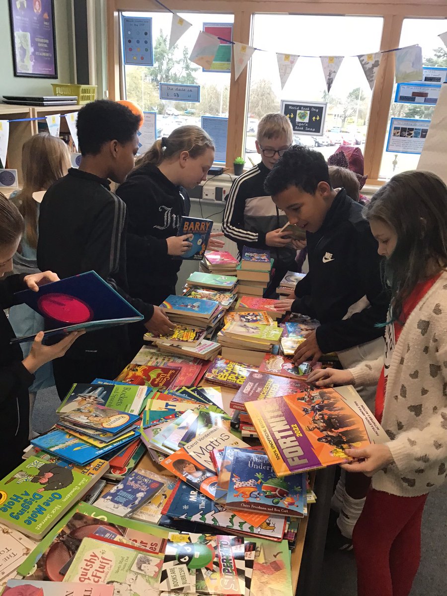 Tiger Primary School Library tweet media